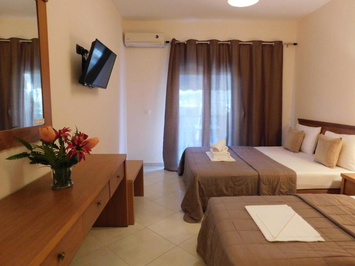Hotel Anna House 1 Sarti Exterior foto